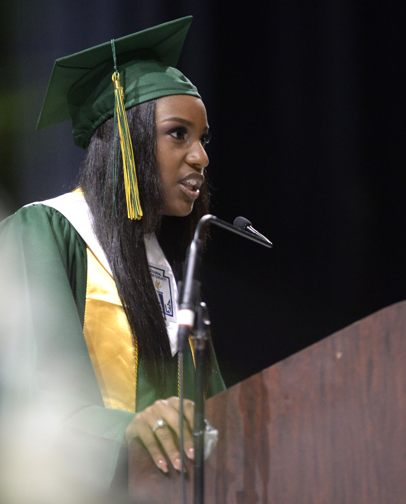 ACA.acadianahighgrad007.051219.jpg